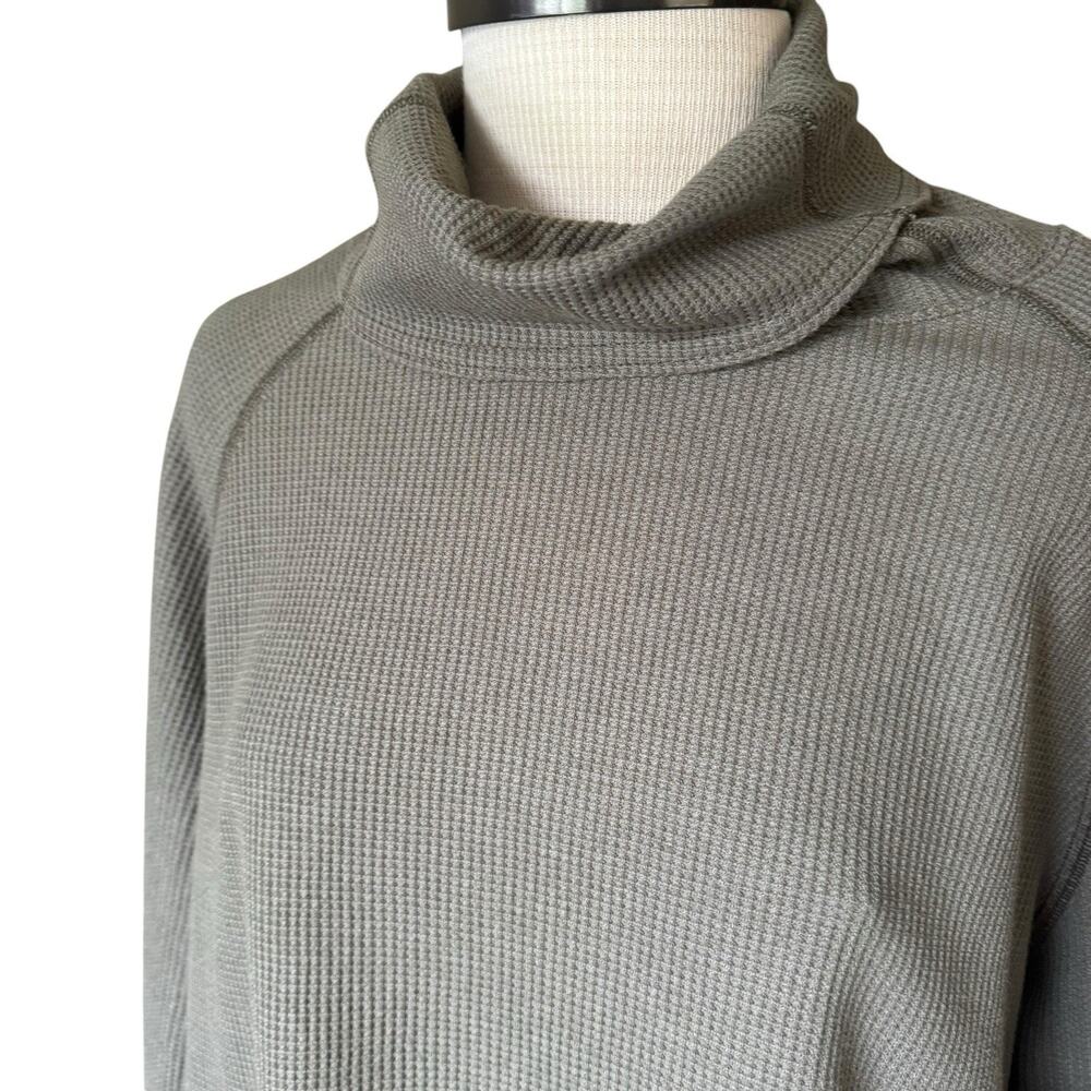 Women's Kuhl Petra Sage Green Lightweight Turtleneck Pullover Long Sleeve Sz XL